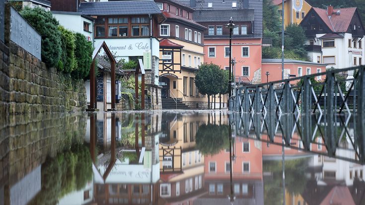 Hochwasser: Viele Hausbesitzer nicht versichert (© picture alliance/dpa | Jan Woitas)